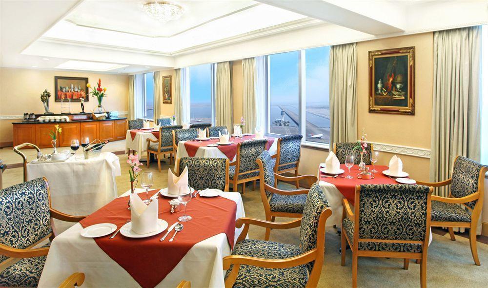 Golden Crown China Hotel Taipa  Exterior photo